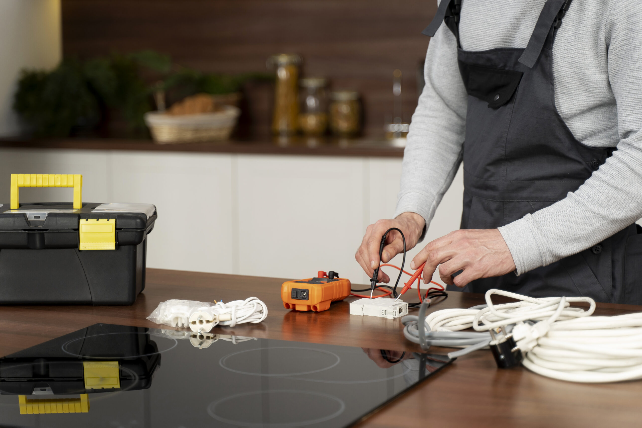 connection and commissioning of electrical equipment